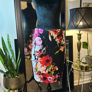 Floral pencil skirt